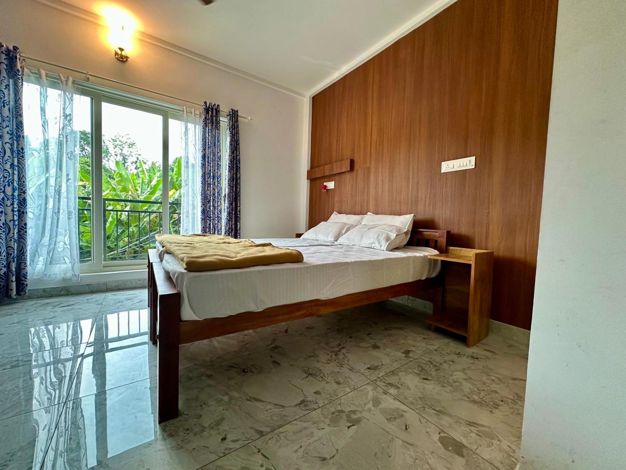 Отель M M Residency Коччи Экстерьер фото